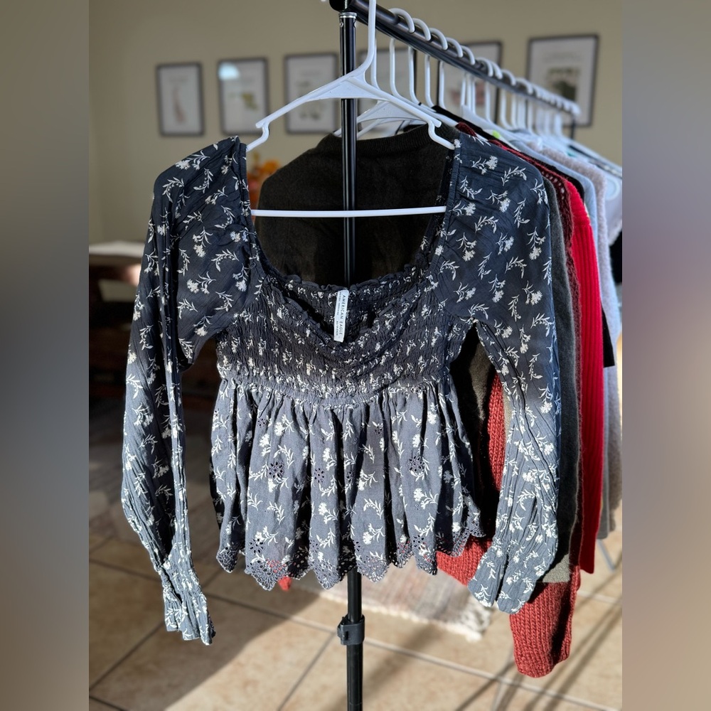 American Eagle Outfitters Navy Floral Blouse